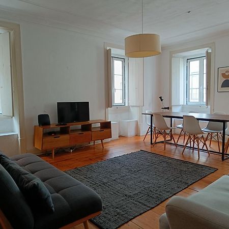 Stunning Apartment Near Chiado Lisboa Eksteriør bilde