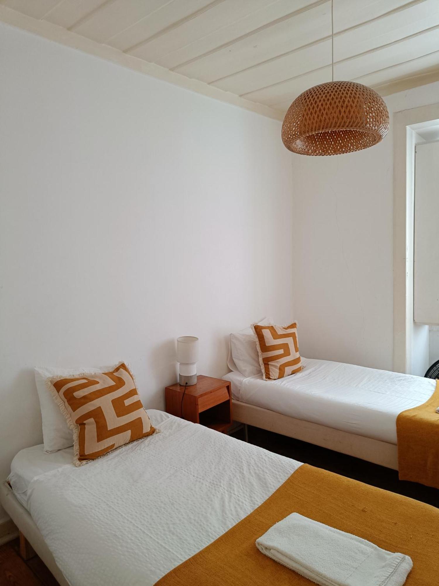 Stunning Apartment Near Chiado Lisboa Eksteriør bilde